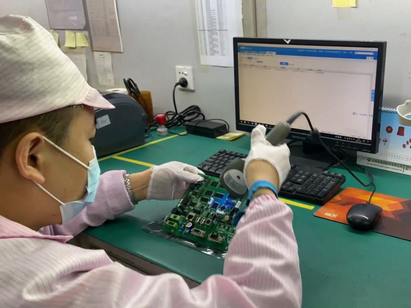 深圳知名品牌, HMI, 工业人机界面, 触摸屏, 自动化解决方案, 数字化中央厨房, 机器物联网, 和记娱乐官网app股份